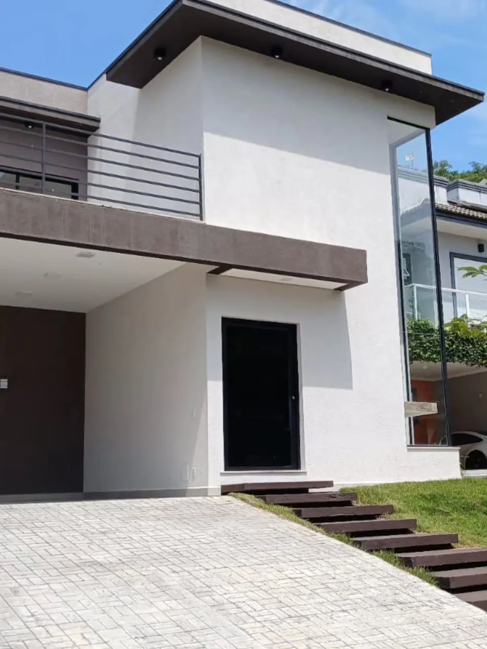 Fachada frontal da casa