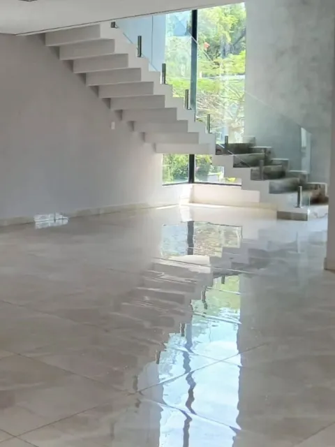 Sala com escada